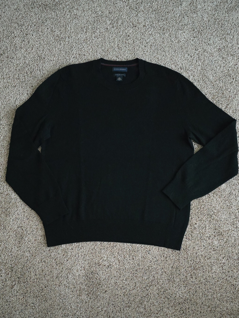 Banana Republic Sz L 100% Merino Wool Sweater Black